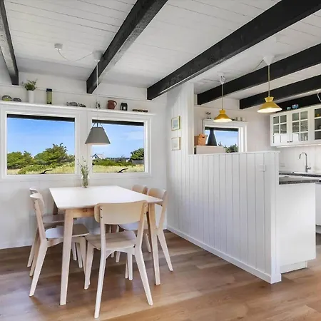 301-harboore-themisvej-11 بيت للعطل *